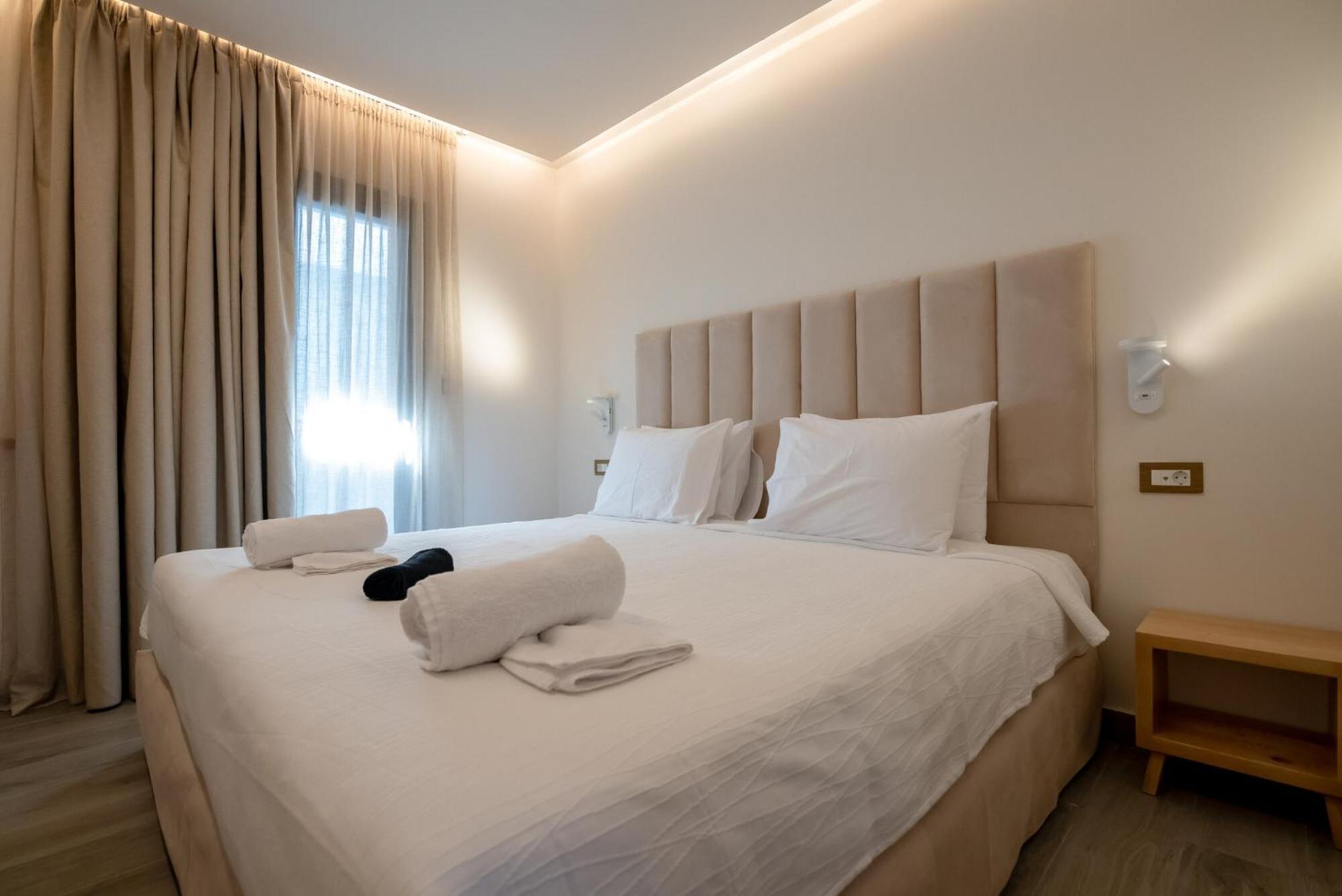 Ocean 11 Hotel Skiathos Chora Extérieur photo