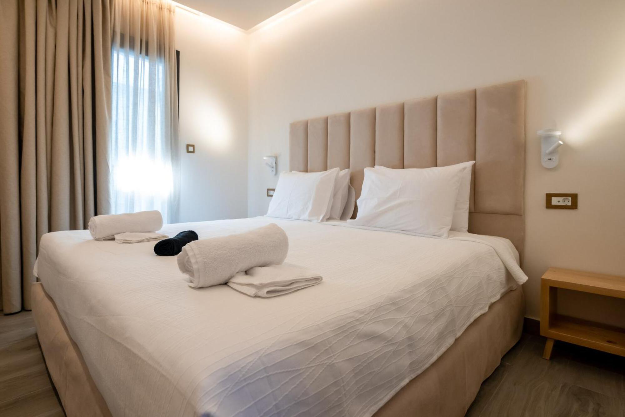 Ocean 11 Hotel Skiathos Chora Extérieur photo